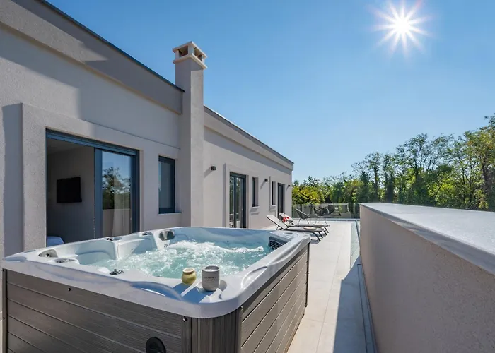 فيلة Kalea By Tourist Adria Group